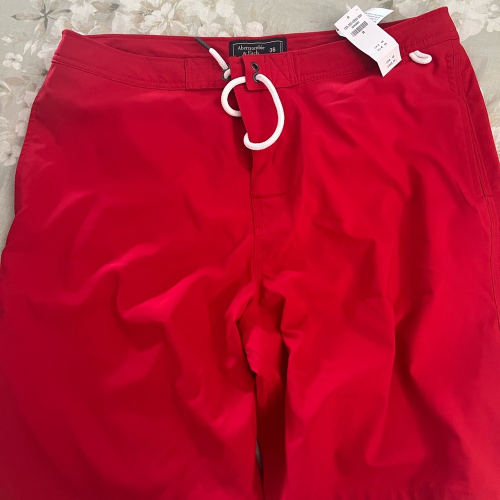 Abercrombie & Fitch Men's Red Swim Shorts size 36
